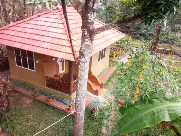 Kalidasa Tree House And Villa, Wayanad Chegat Room photo