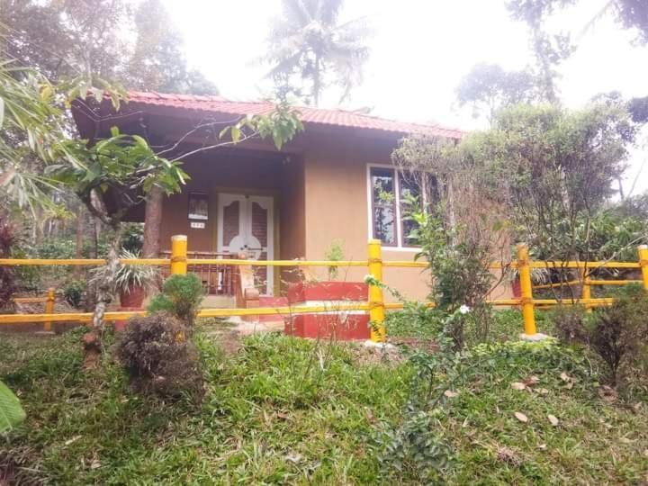 Kalidasa Tree House And Villa, Wayanad Chegat Room photo